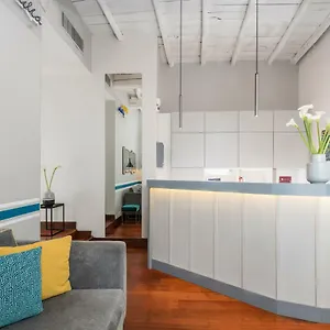 2* לינה וארוחת בוקר Maison Giulia By Hili